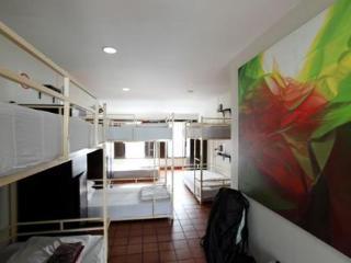 Bodega Phuket Patong (Adults Only) Hostel Ngoại thất bức ảnh